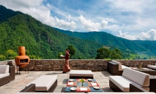 http://hotelsandstyle.com/wp-content/gallery/punakha-uma-como/thumbs/thumbs_punakha-uma-como-1.jpg