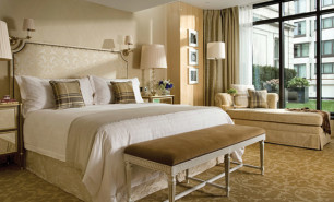 http://hotelsandstyle.com/wp-content/uploads/ngg_featured/london-four-seasons-hotel-at-park-lane-1-306x185.jpg