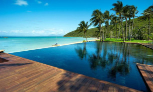 http://hotelsandstyle.com/wp-content/uploads/ngg_featured/orpheus-island-resort-1-306x185.jpg