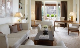 http://hotelsandstyle.com/wp-content/uploads/ngg_featured/the-berkeley-london-4-306x185.jpg